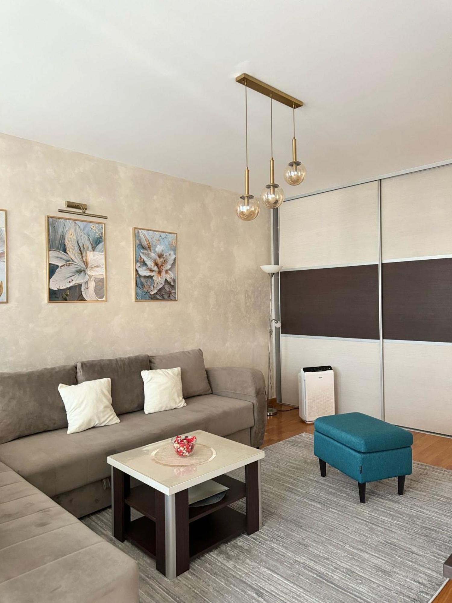 Manhattan Apartman Belvil Belgrado Exterior foto
